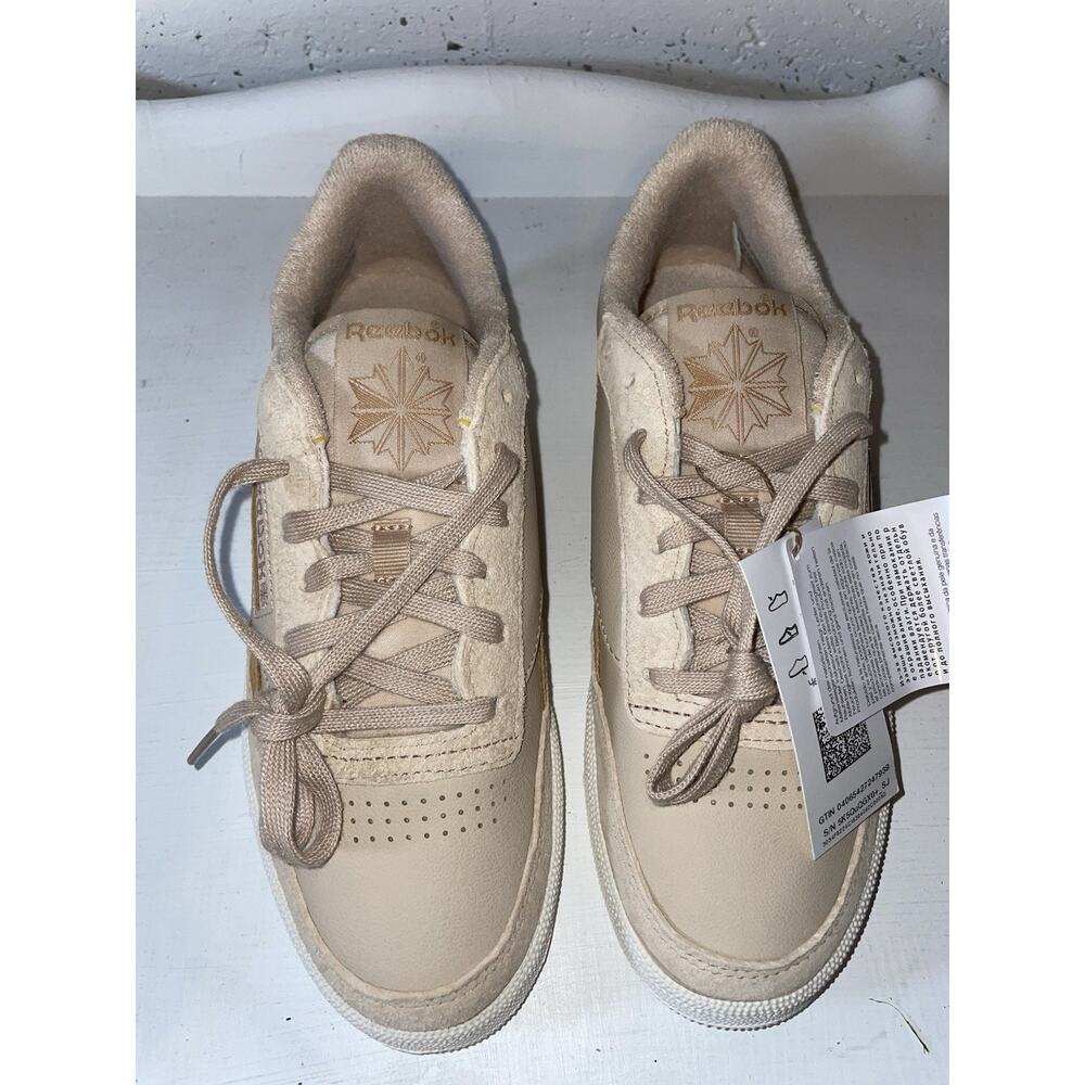 Size 9 - Reebok Club C Revenge Vintage Weathered Beige W